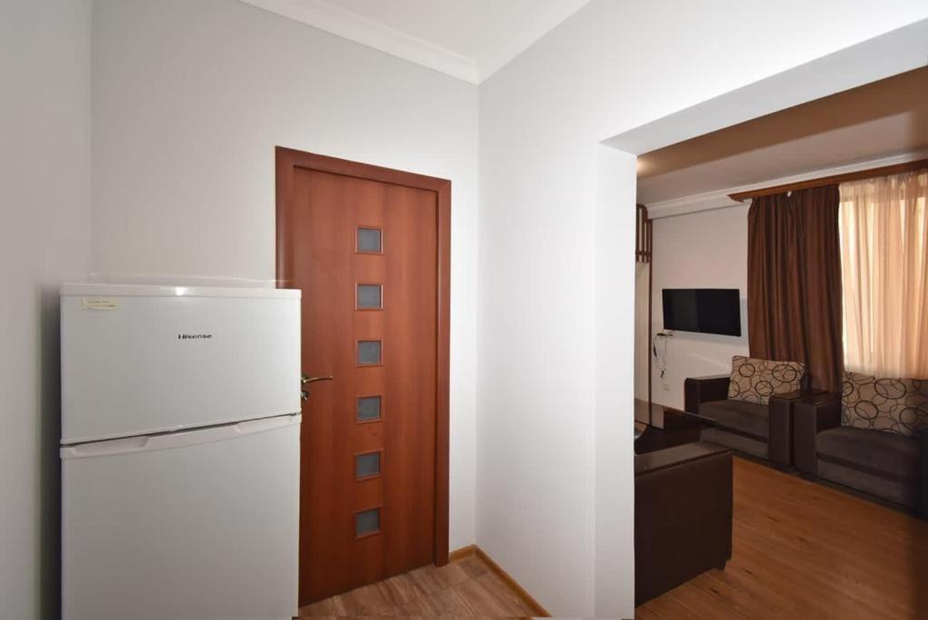 Apartamento 74/3New Building In The Center Of The Capital Ereván Exterior foto